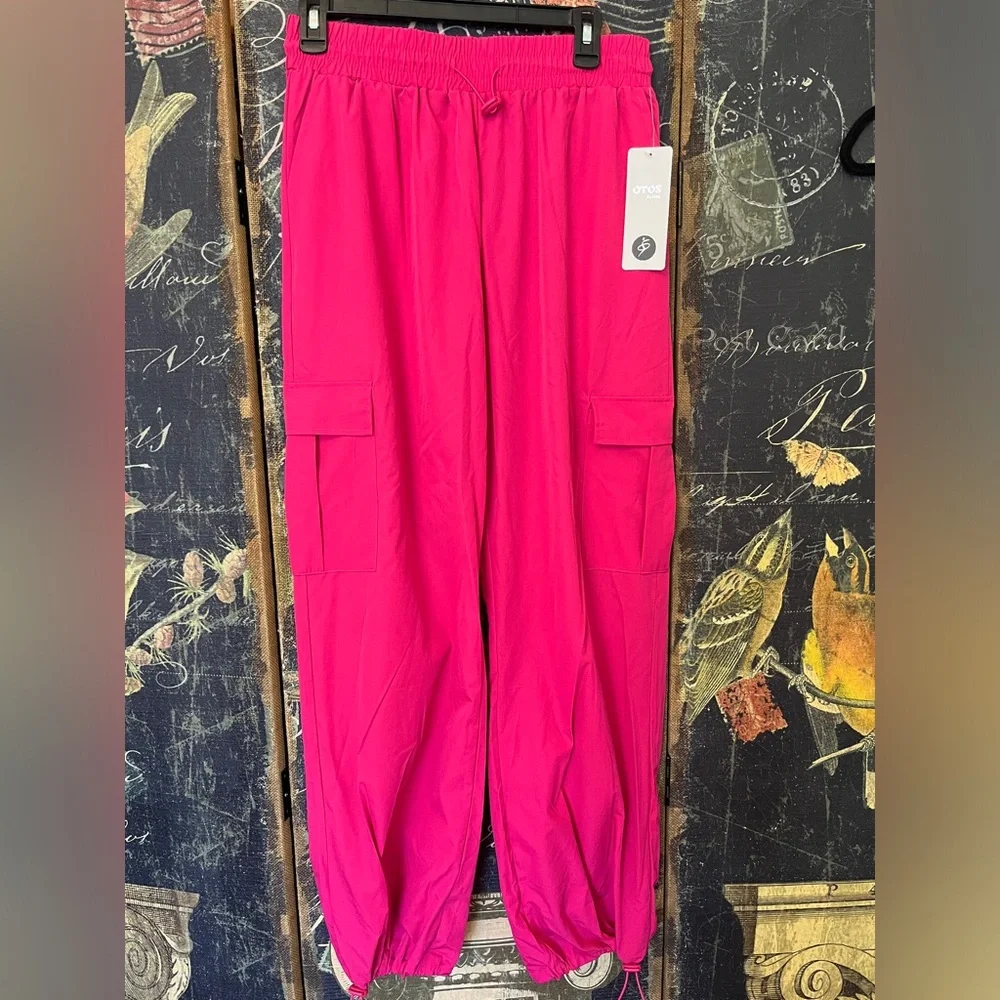 PANTS Cargo NEW TAGS Active wicking elastic stretch Size Large fuchsia hot pink